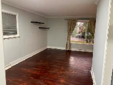 DescriptionCozy & Charming 2-Bedroom Apartment in the Heart of - Photo 7