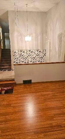 Spacious 3-Bedroom Bi-level Upper Floor for Rent – NE Calgary! - Photo 2