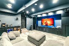 Luxury 5 Bed / 4 Bath Home with Pool & Cabana - Etobicoke - Photo 5