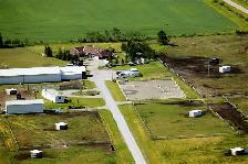 Horse Creek Stables - Boarding North of Cochrane