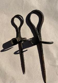 2 Antique miner’s candlesticks - Photo 4