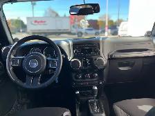 2014 Jeep WRANGLER UNLIMITED SPORT 4WD-AUTO-DEALER SERVICED-111K - Photo 16