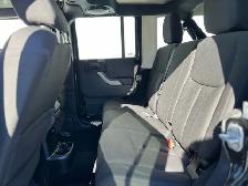 2014 Jeep WRANGLER UNLIMITED SPORT 4WD-AUTO-DEALER SERVICED-111K - Photo 17