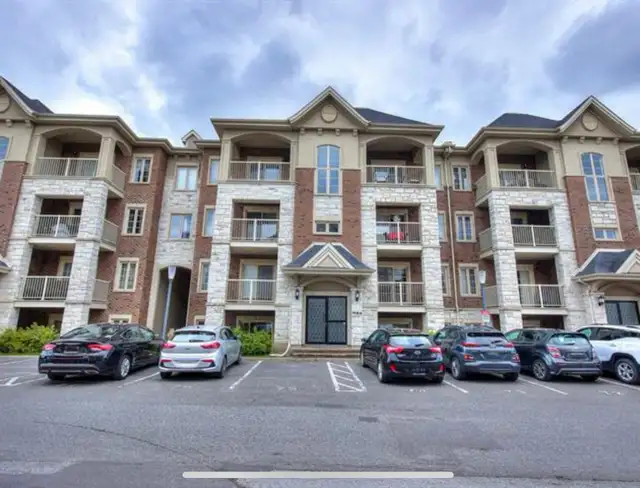 CONDO RÉNOVÉ 4½ À BLAINVILLE – 1 695 $