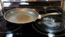12 inch Non Stick Frying Pan - Photo 2