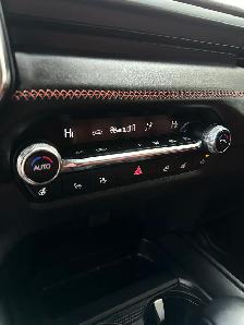 2024 Mazda CX-50 - Photo 15