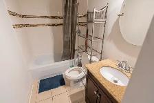 A beautiful bedroom near UTM for rent - Photo 6