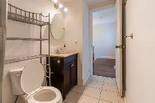 A beautiful bedroom near UTM for rent - Photo 7