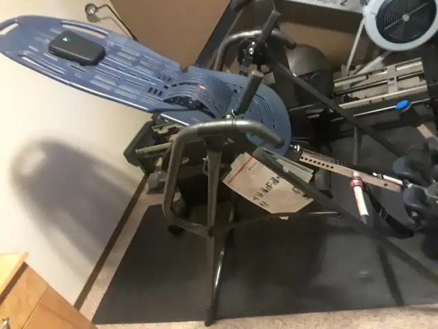 TEETER inversion table