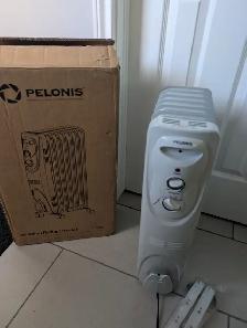 New Pelonis Oil Filled Radiator Heater For Sale - Photo 2