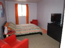 Point-of-View 1 Bedroom  Apartment Available December 1st - Photo 7