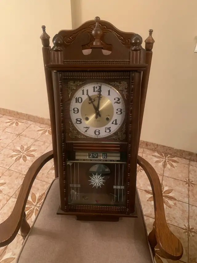 Wall mount Clock