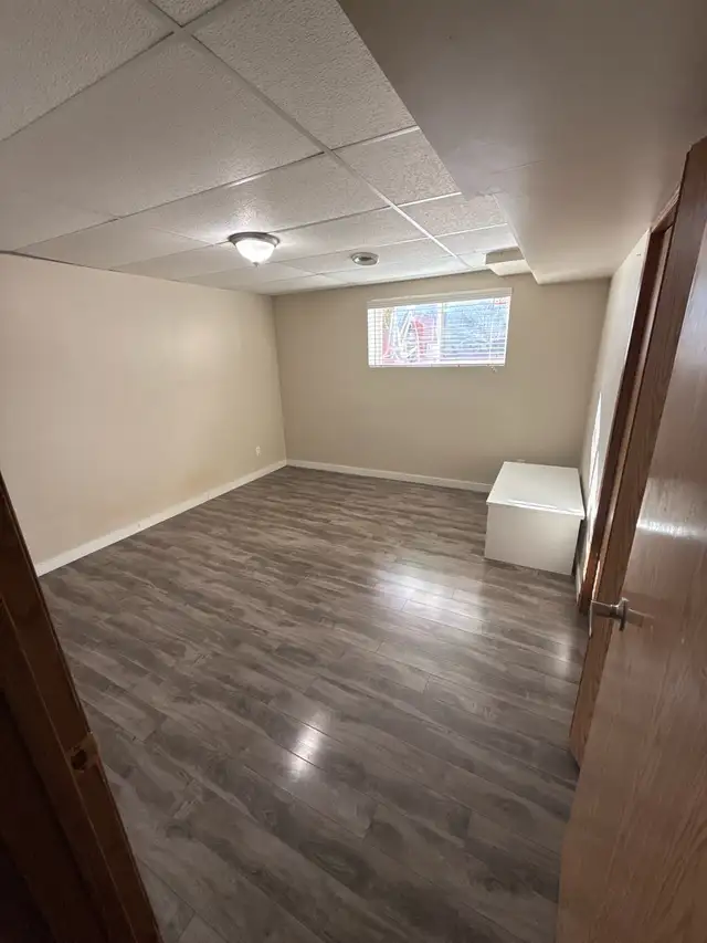 1 bedroom with big living room basement for rent