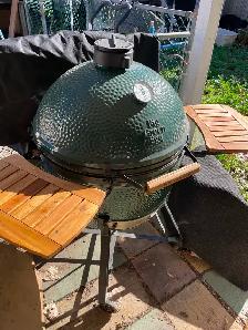 Big Green Egg BBQ - Photo 2