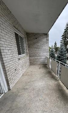 Balconies Spacious 2-Beds Apt in Rosemount $1799 All-Inclusive - Photo 8