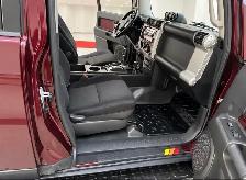 2007 Toyota FJ Cruiser Safari Pkg 4WD - Outstanding Condition Tr - Photo 17