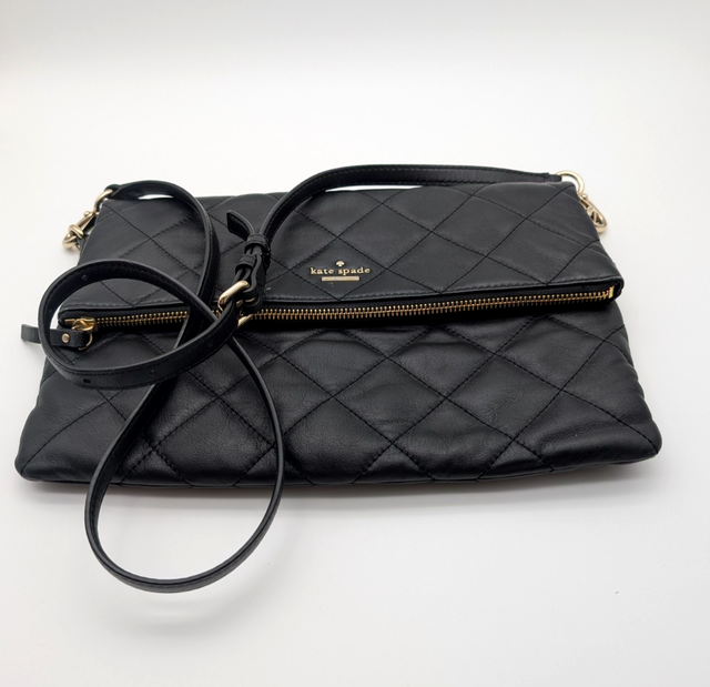 (B1592) Kate Spade Quilted Crossbody Clutch