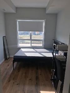 AVAILABLE NOW! 1-bedroom   private ensuite - Photo 2