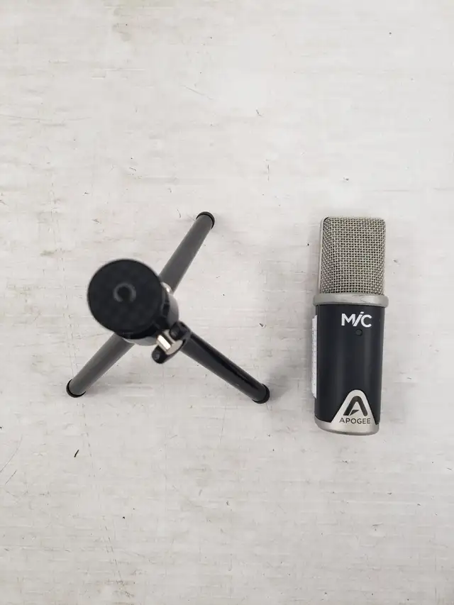 (B1525) Apogee MIC Microphone
