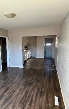 199 BROAD ST - 2 BEDROOM HOUSE FOR RENT! - Photo 2