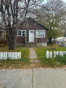 199 BROAD ST - 2 BEDROOM HOUSE FOR RENT! - Photo 5