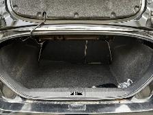 2009 Ford Focus SE Black - Photo 9