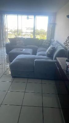 Furnished condo for rent! Min. 3 months - Photo 2