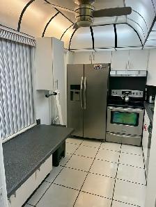 Furnished condo for rent! Min. 3 months - Photo 5