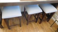 Coach Back Table and Stools - Photo 3