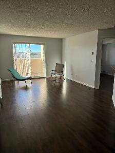 2 Bedroom 2 Bath Condo for Rent in Cochrane - Photo 3