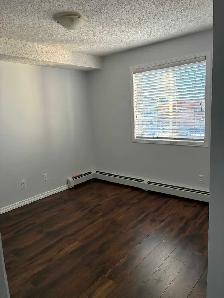 2 Bedroom 2 Bath Condo for Rent in Cochrane - Photo 4