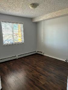 2 Bedroom 2 Bath Condo for Rent in Cochrane - Photo 6