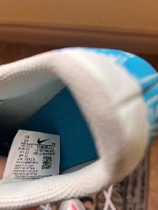 Indoor soccer shoes (Nike and Adidas) For sale - Photo 5