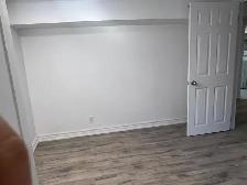 Basement Apartment for RENT – WALKING DISTANCE KENNEDY SUBWAY - Photo 5