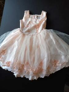 dress peache dress 3 years old
