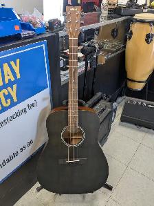 Yamaha F400 Spruce top acoustic (#19951)