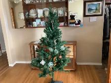 Christmas Tree - Photo 2