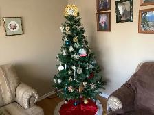 Christmas Tree - Photo 4