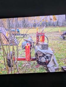 For sale heavy duty wood splitter - Photo 3