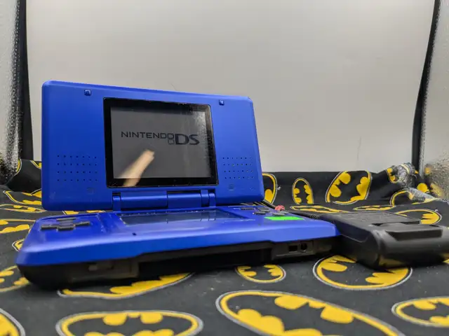 Nintendo DS NTR 001 Handheld Console (#3162)