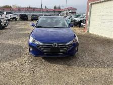 2020 Hyundai Elantra Limited - Photo 2