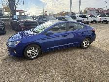 2020 Hyundai Elantra Limited - Photo 3
