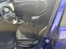 2020 Hyundai Elantra Limited - Photo 7