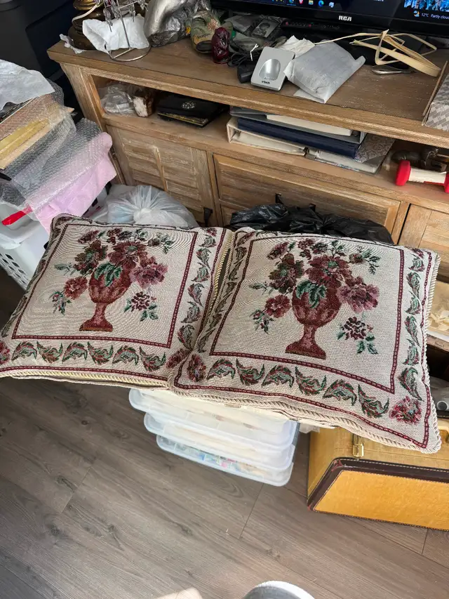 Decor Pillows