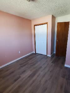 Two Bedroom Upstairs Unit of Duplex for Rent - Photo 7