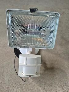 Security Sensor Light - Photo 3