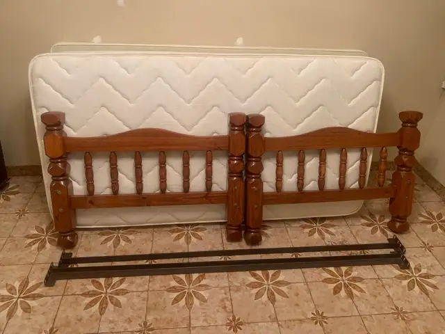 Twin bed