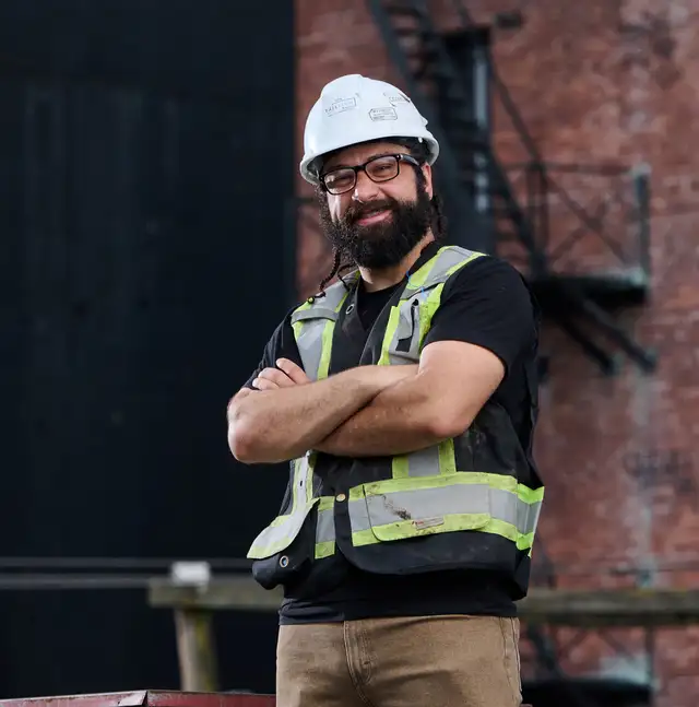 Helper Available - Construction & Renovation  – Engineer