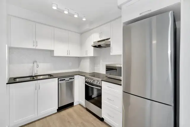 Junior One bedroom Apartment for Rent - 1160 Broughton Street