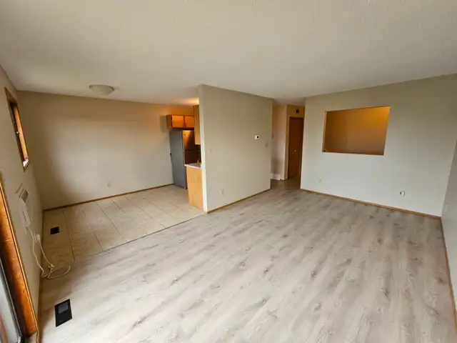Beautiful 2 Bedroom 4 Plex Condo Available.